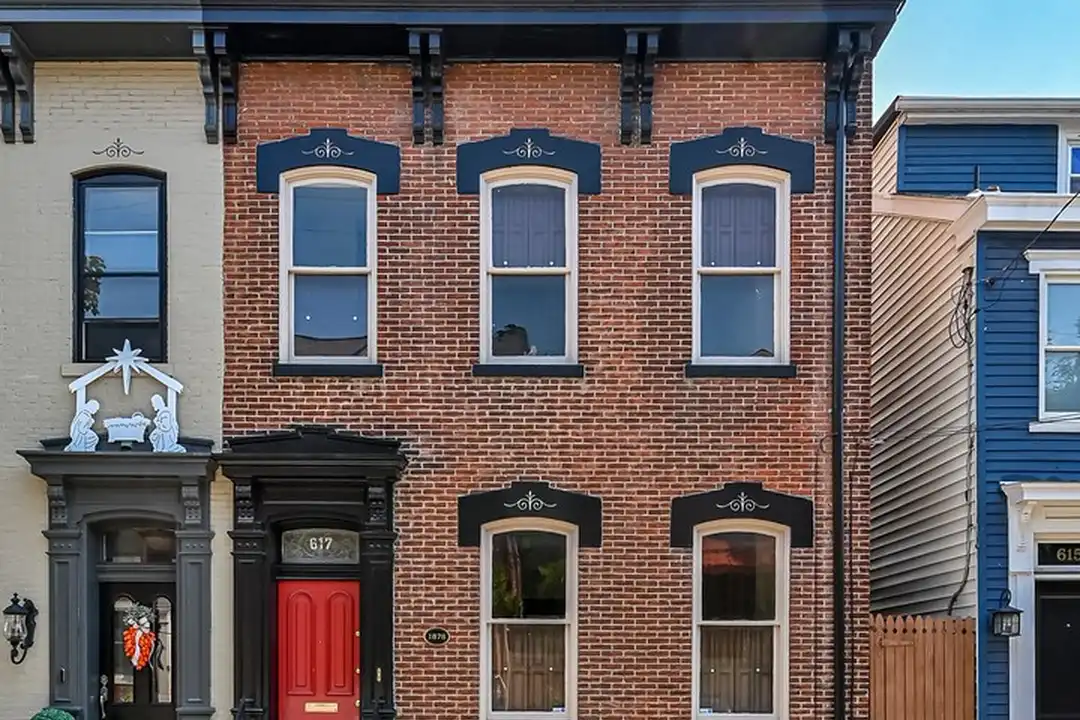 617 Avery St – photo 1