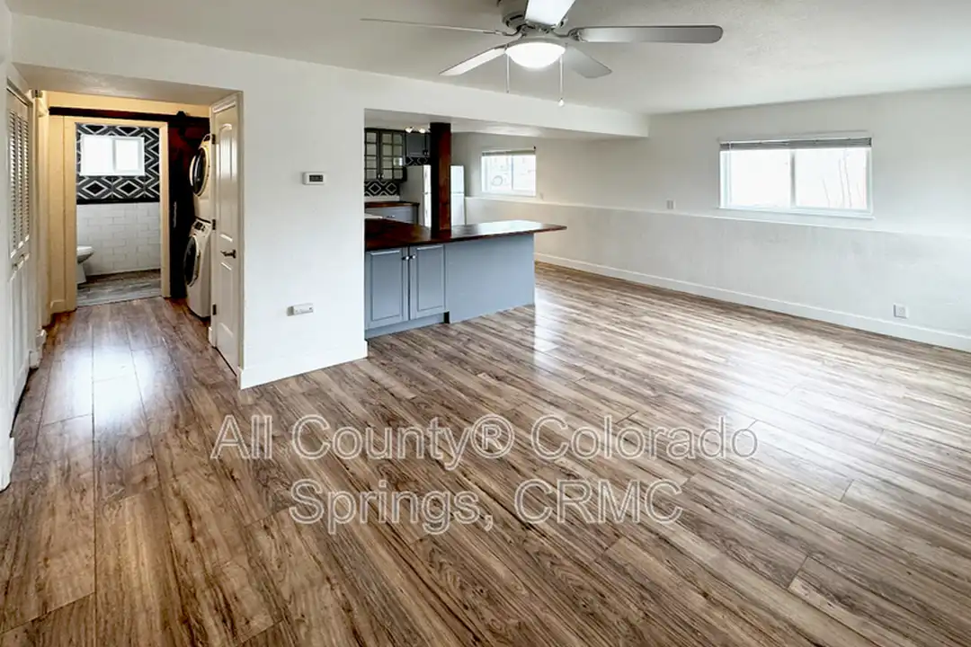 1340 Westend Ave - View 2