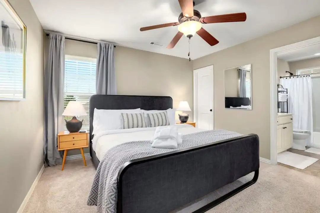 571 N Keats Dr unit 1221891P - View 4