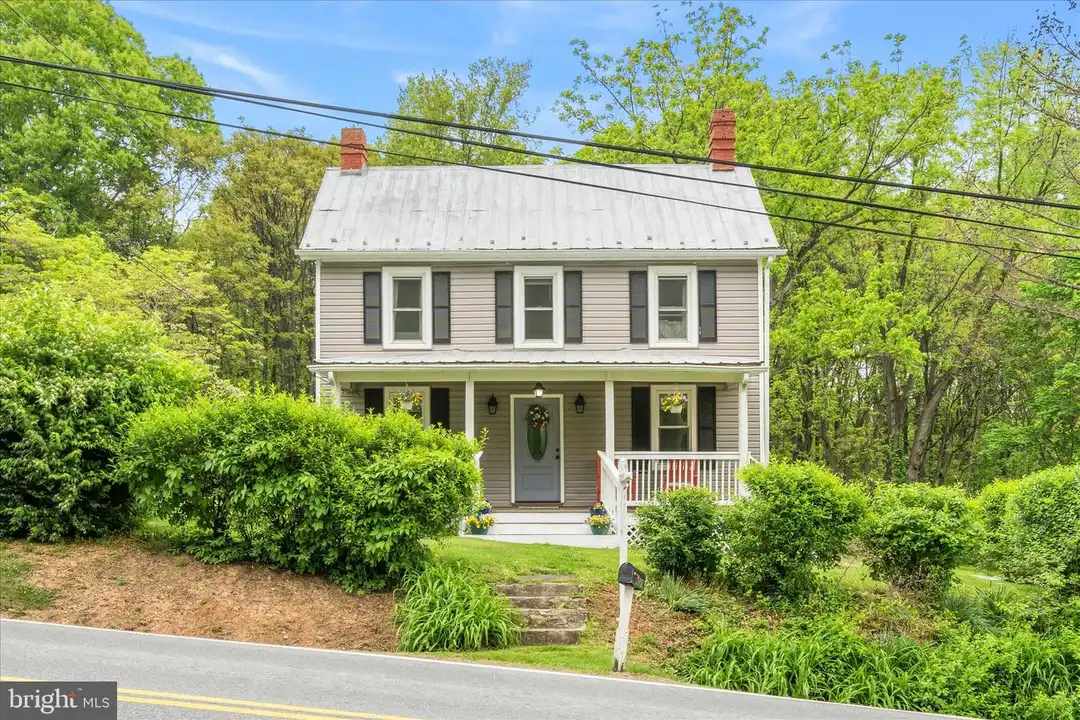 4520 Mountville Rd - View 2