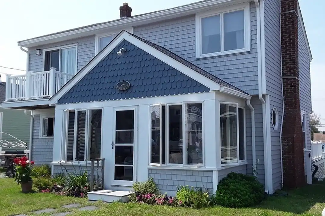 65 Foster Ave – photo 1 of 5