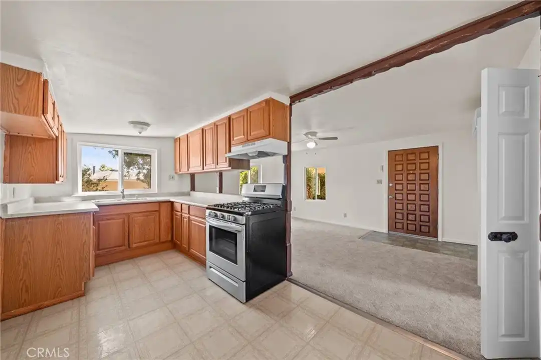 12193 1st St - View 2