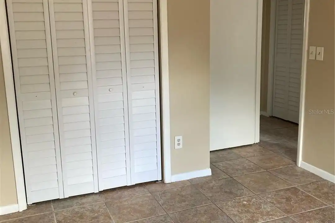 1306 Golconda Rd - More