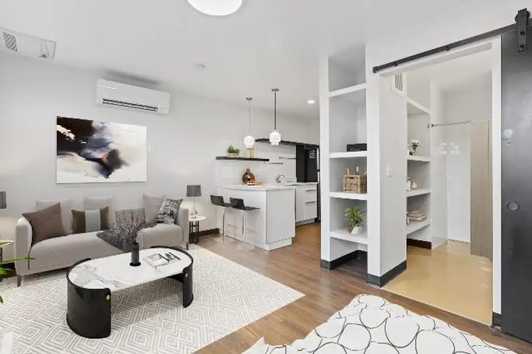 3033 N Downing St – photo 1