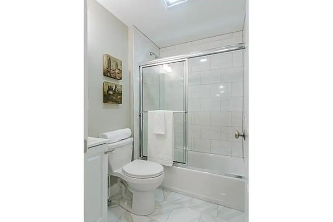 4 Leicester St unit 4 – pohled 6