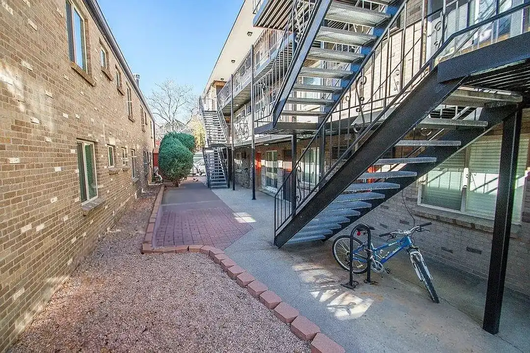 253-263 North Grant Street – pohled 4