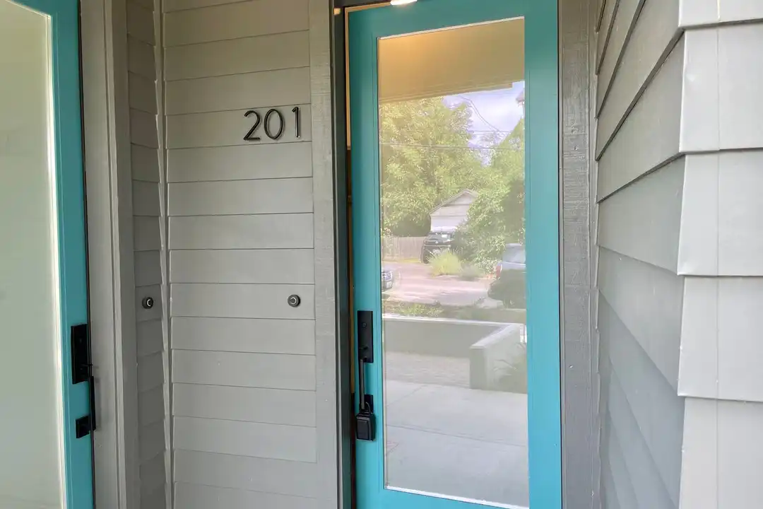 601 SE Spokane St unit # 201 - View 5