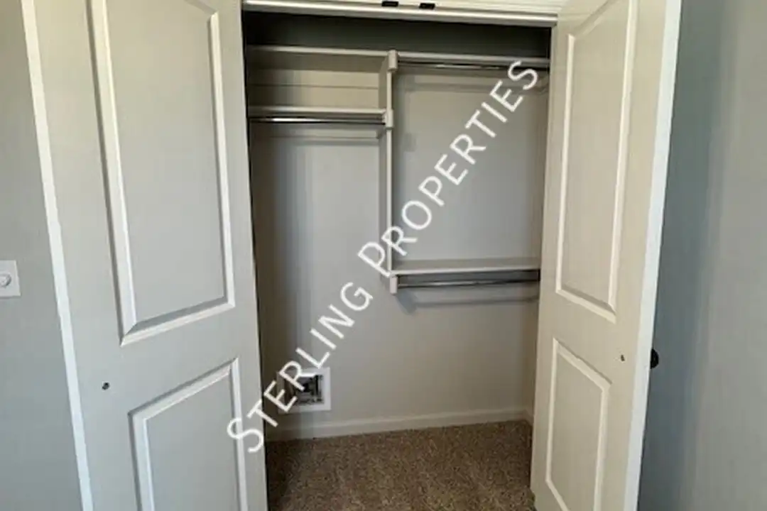 17524 Moss Farm Rd - More