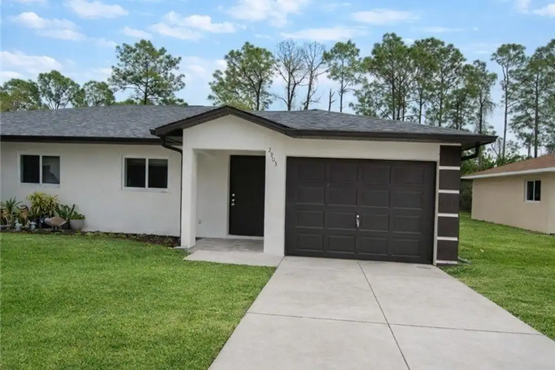 2903 Hightower Ave S - View 2
