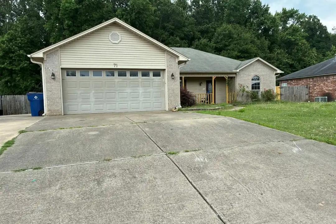 71 Rosebud Cir - View 2