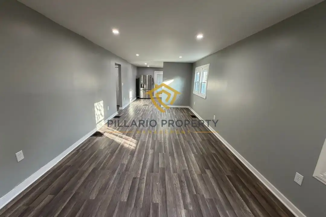 3906 Hoyt Ave - Vaizdas 4