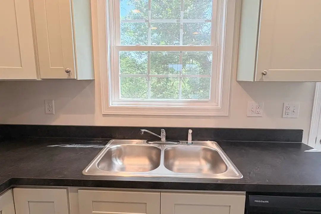 27 Kimberley St - View 6