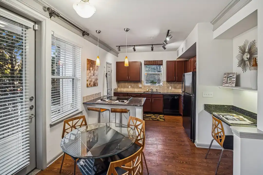 Berkshire Aspen Grove - View 5