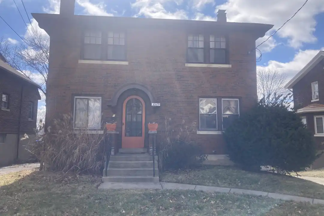 3519 St Martins Pl unit APT 1 – photo 1