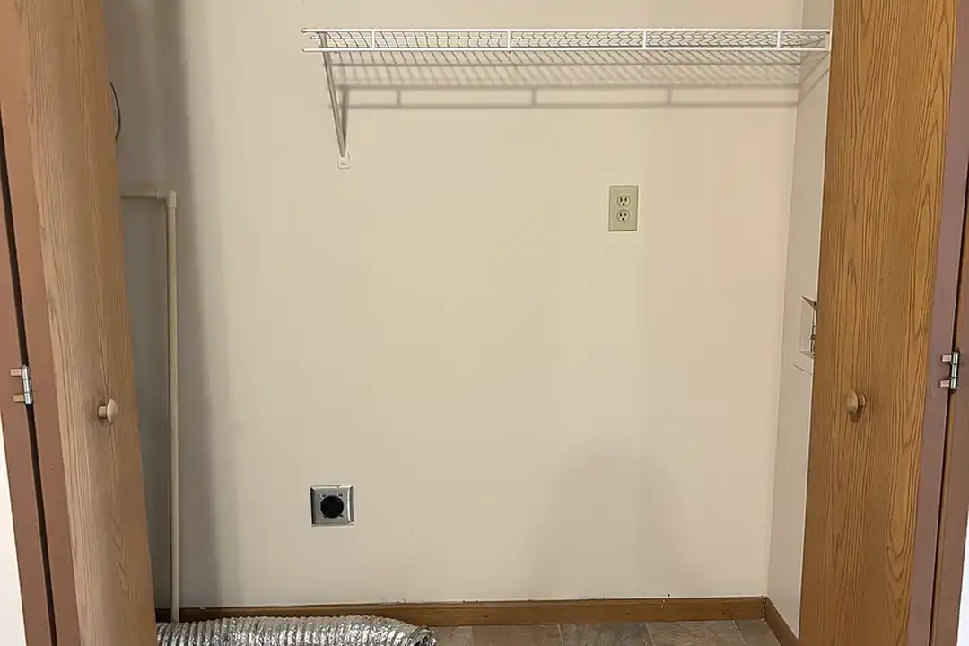 East Ridge Apartments – photo 1 of 15
