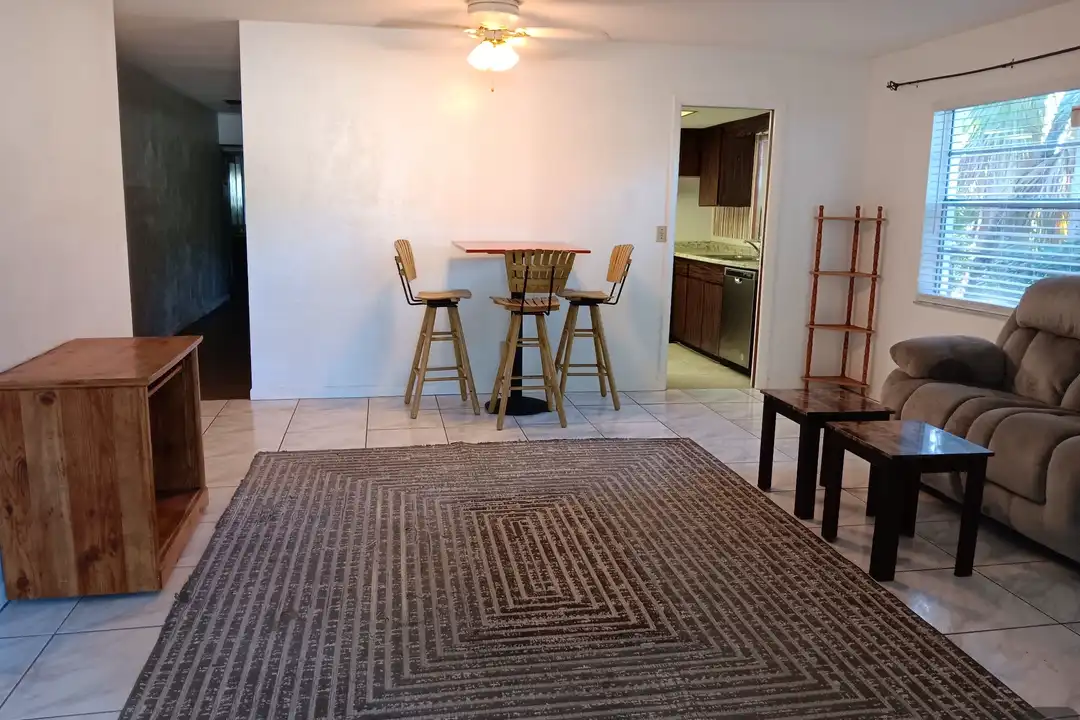 137 White St unit 1 - View 3
