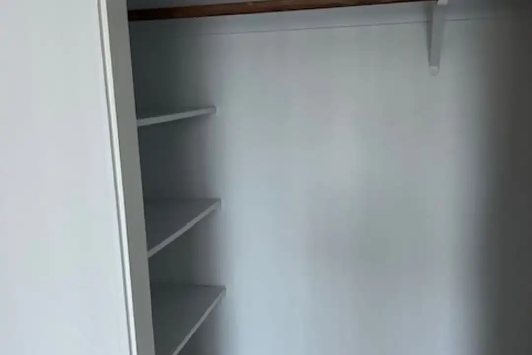 Apartment in Mountain View - View 5
