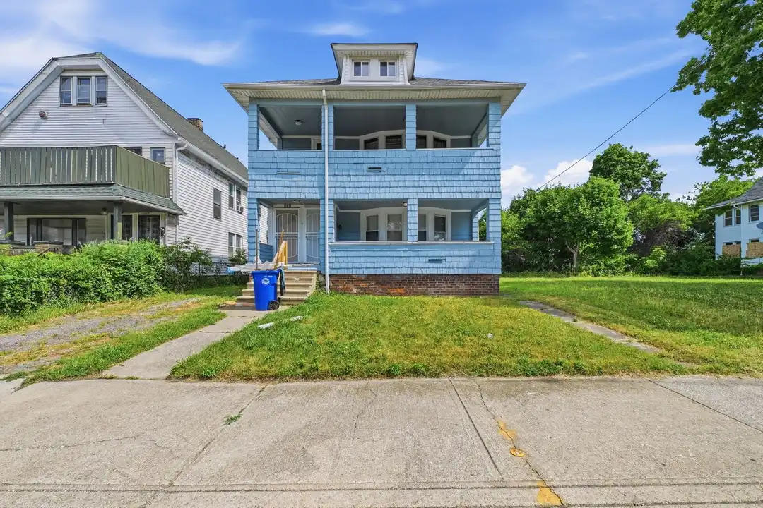11611 Fairport Ave unit Up – photo 1