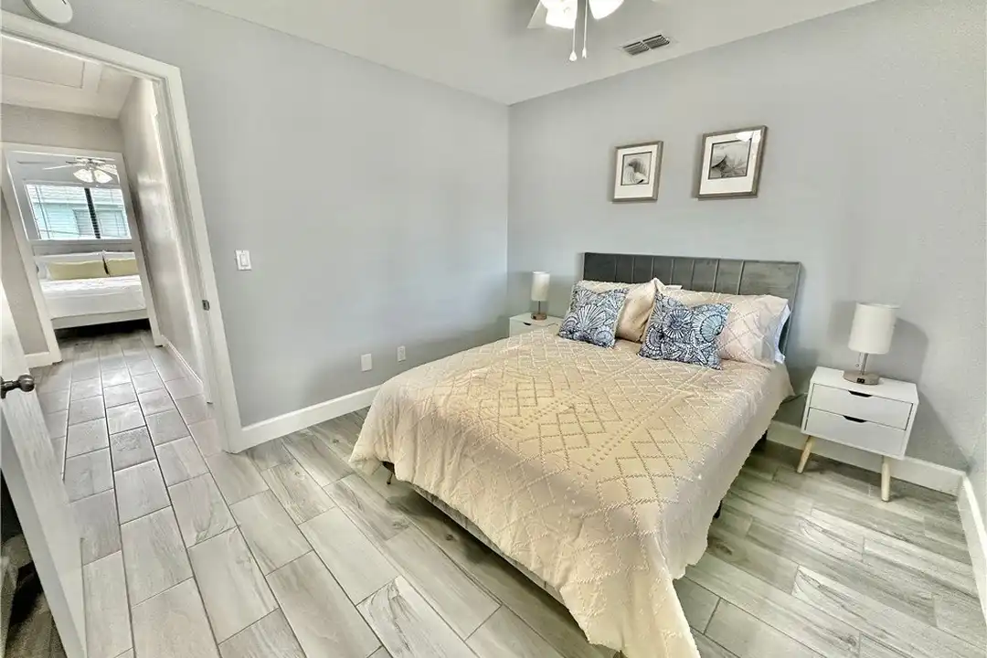 4903 Vincennes St #210 - View 5
