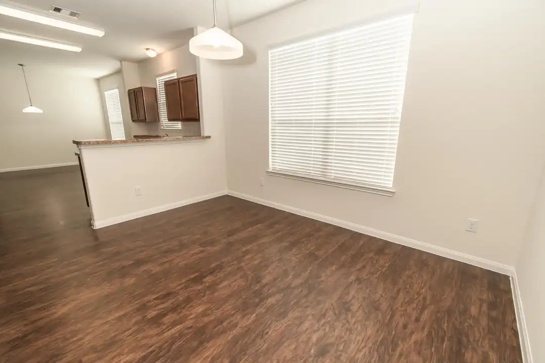 15 Catalina Ct - View 5