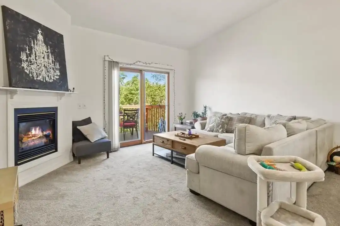 2822 N Cascade Ave unit 2824 - View 5