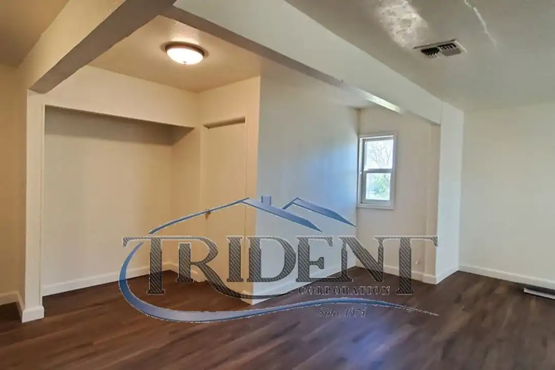 1825 Sierra Way unit 1825 - View 4