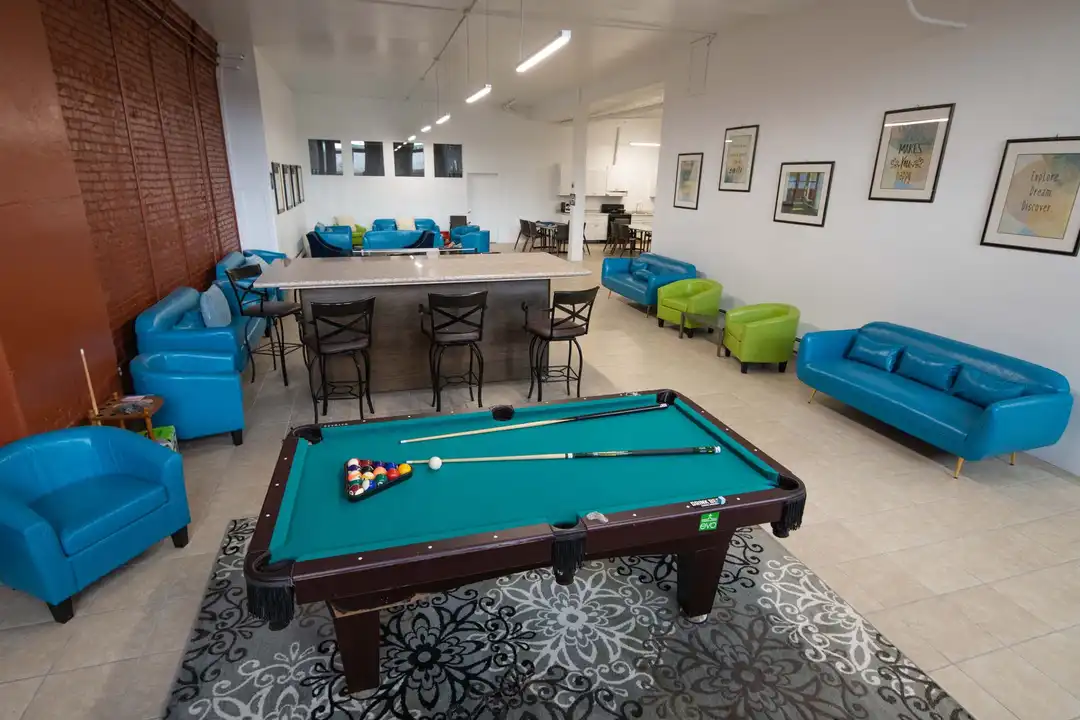 Apartment in Tacoma - View 4