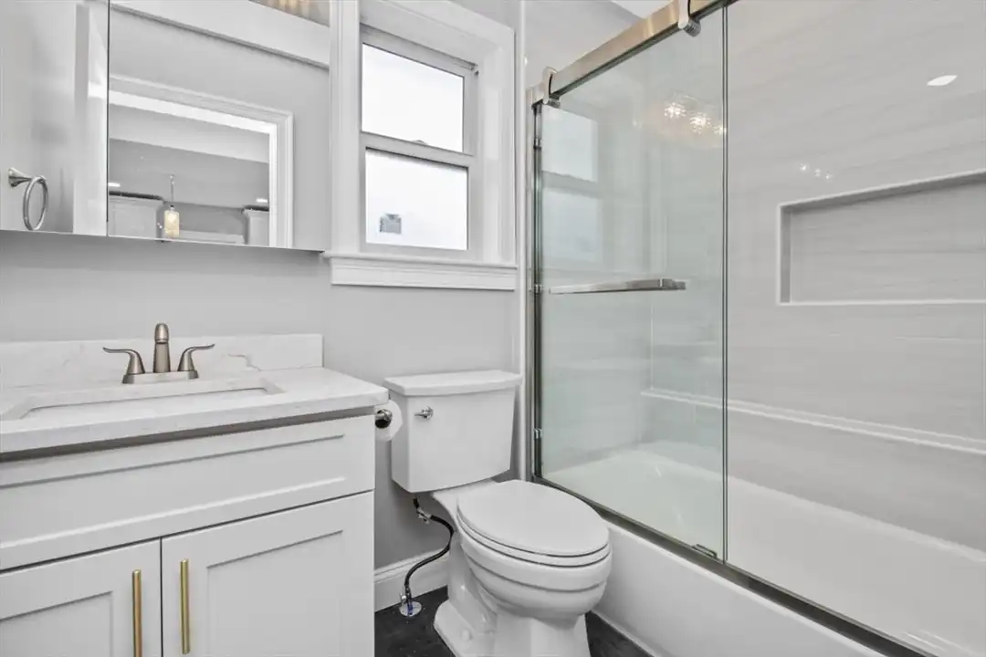 66 Stanley St unit 2 - Më shumë