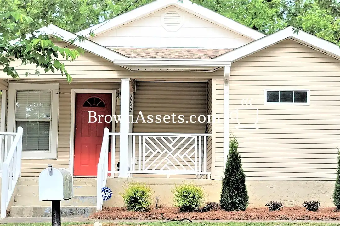 2722 B M Montgomery St – photo 1