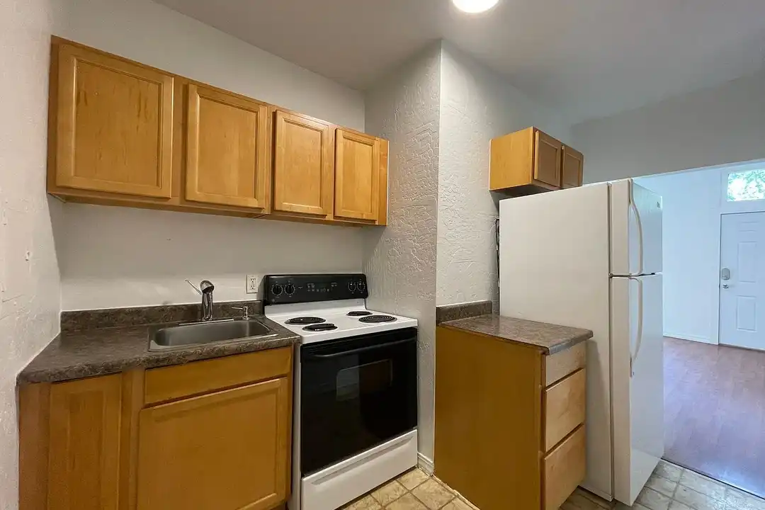 Natalie Apartments – photo 1