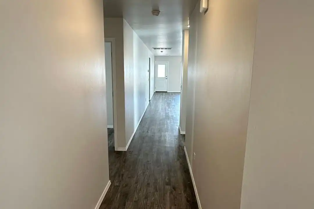11632 Annette Dr - View 4