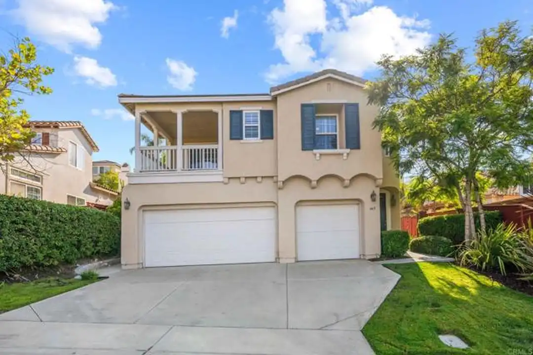 465 Avenida Antonio – photo 1