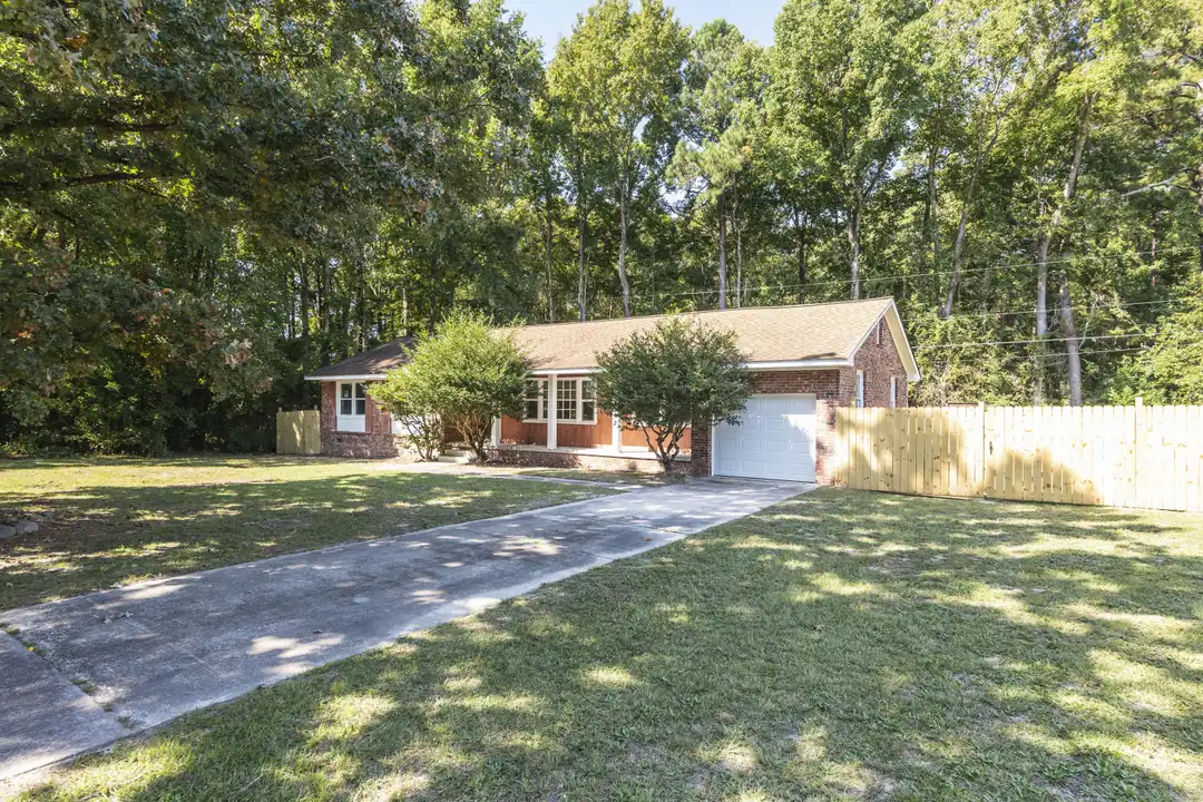 House in Columbia - View 5