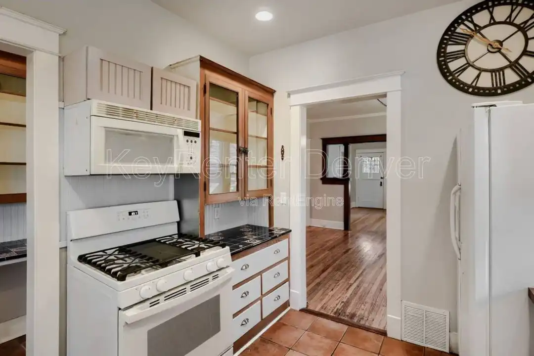 4433 Zuni St – pohled 4