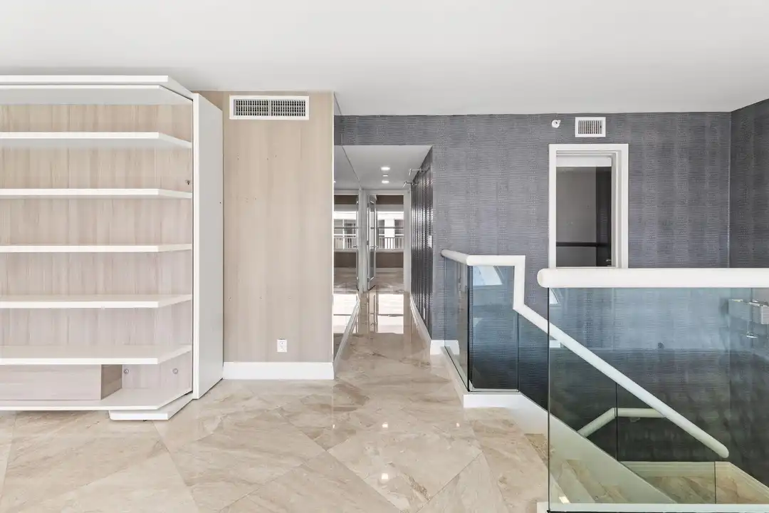 3901 S Flagler Dr #1002 - View 4