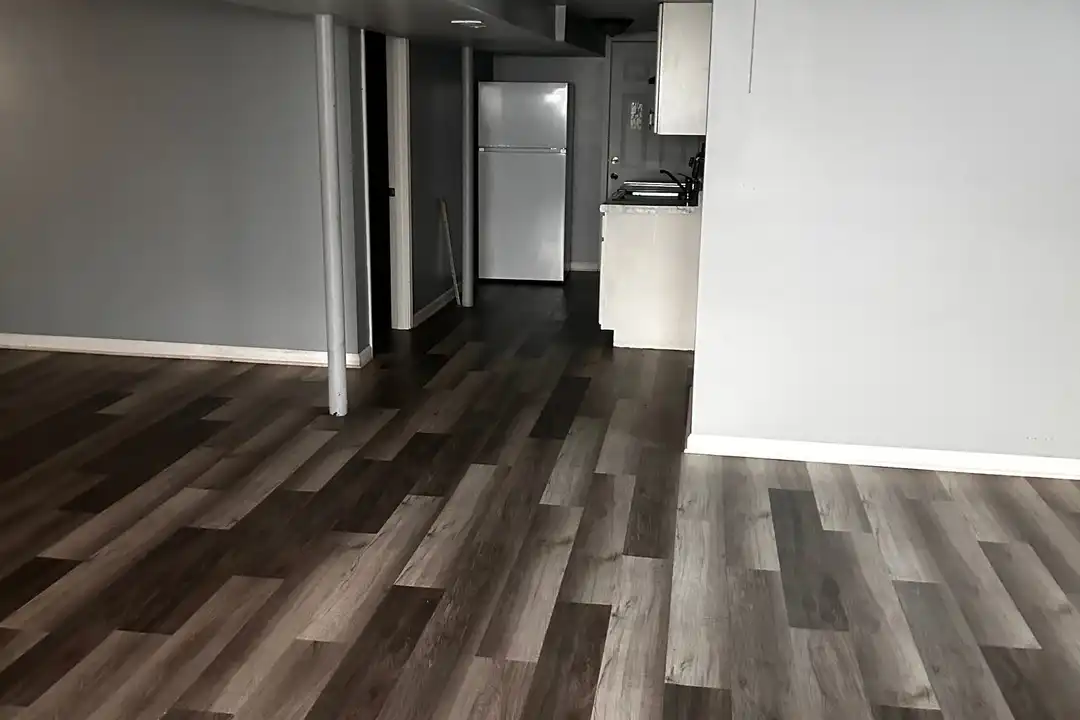 295 Crandon Ave unit Garden - View 2