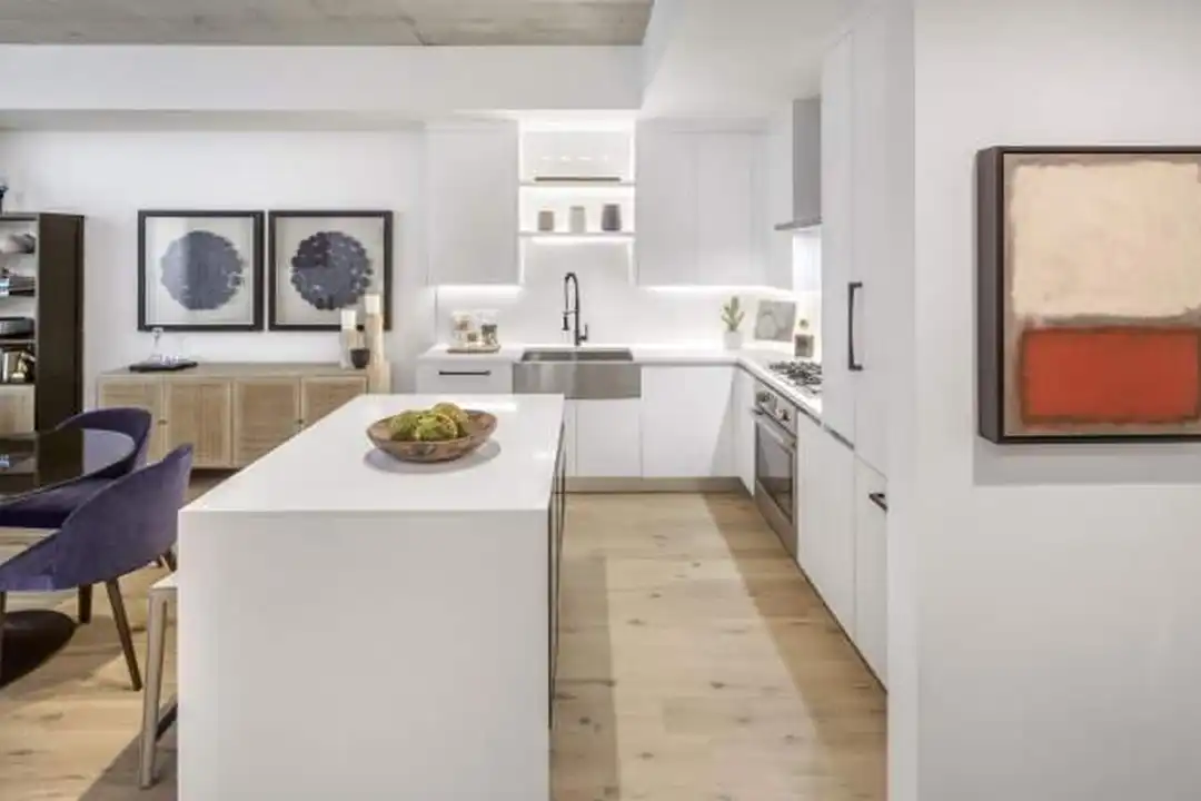 1801 N Pearl St unit # 612 - More