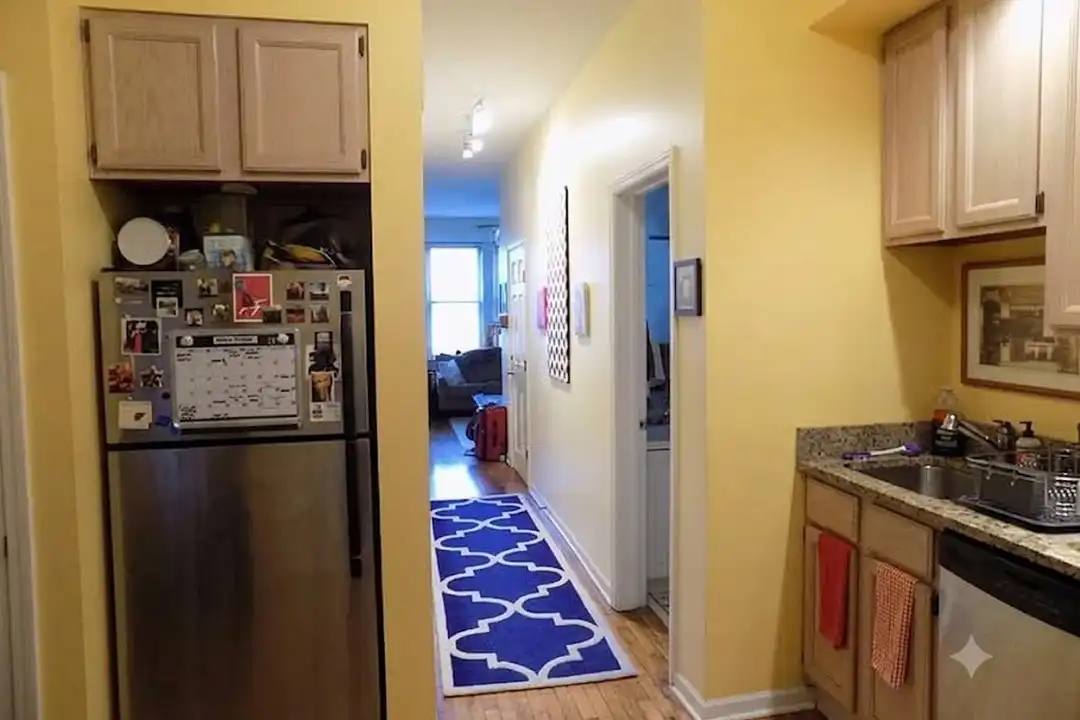 3109 N Sheffield Ave - View 4