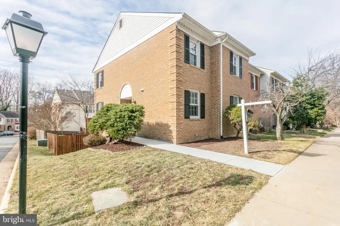 6072 Crown Royal Cir – photo 1