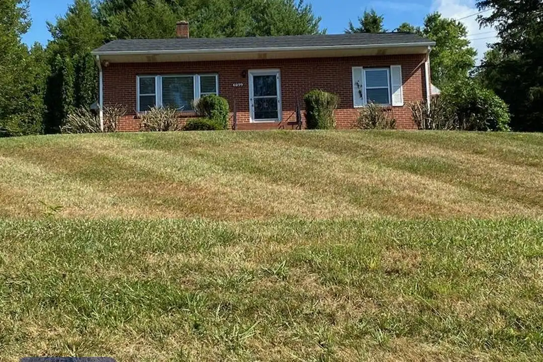 6099 Franklin Rd – photo 1