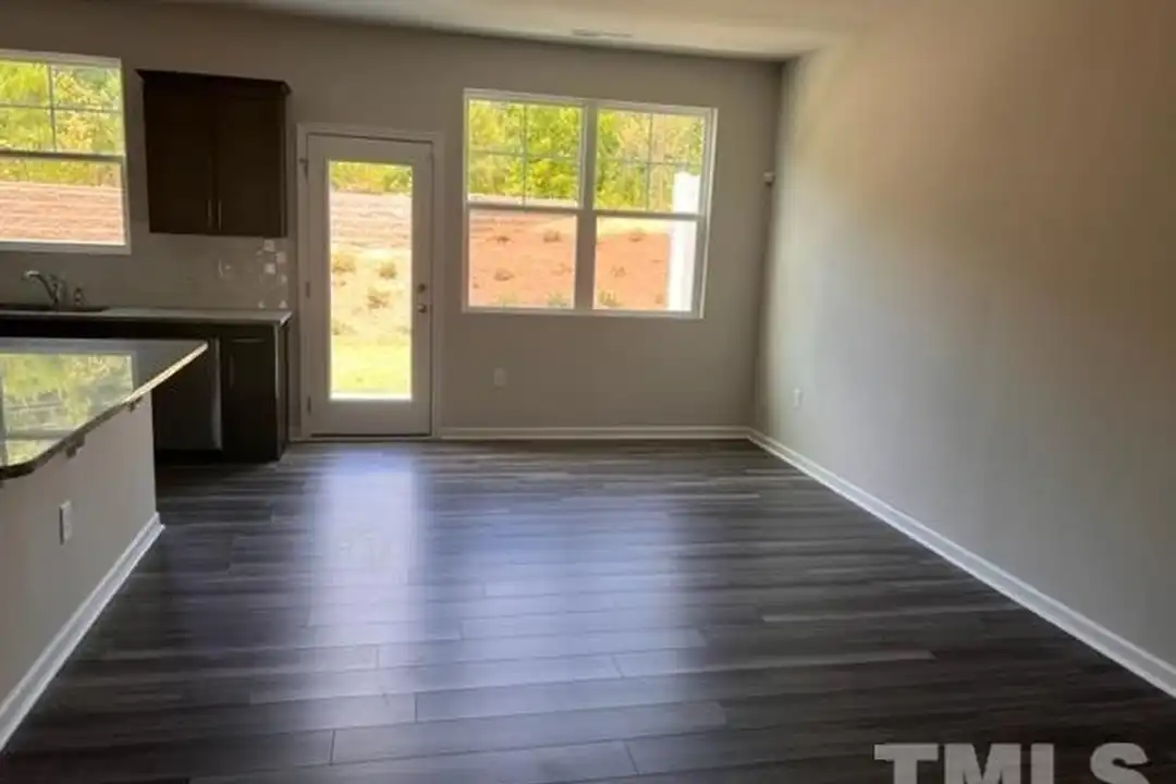 328 Hazy Hls Ln - View 5