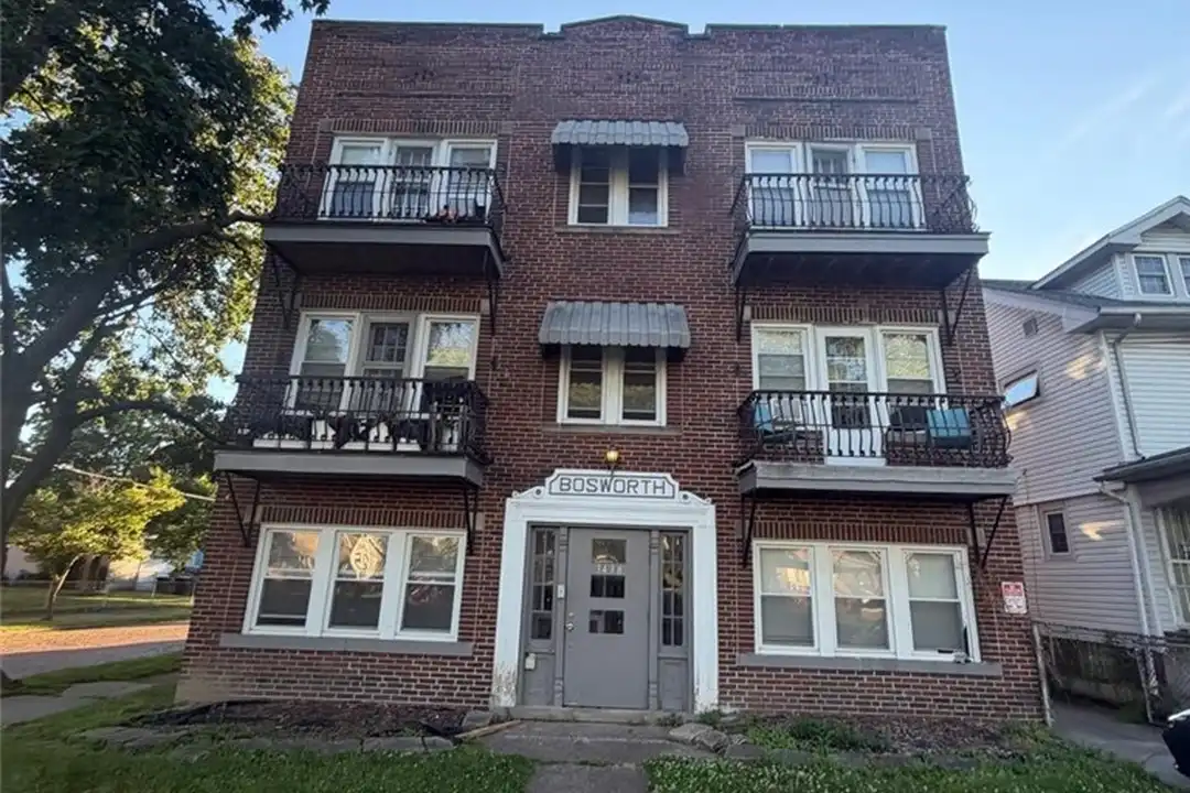3438 Bosworth Rd unit 2 – photo 1