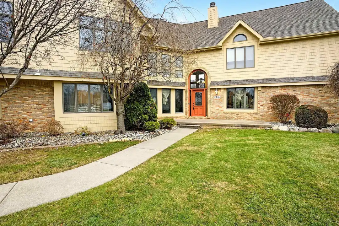 2366 Lost Creek Ct - View 3