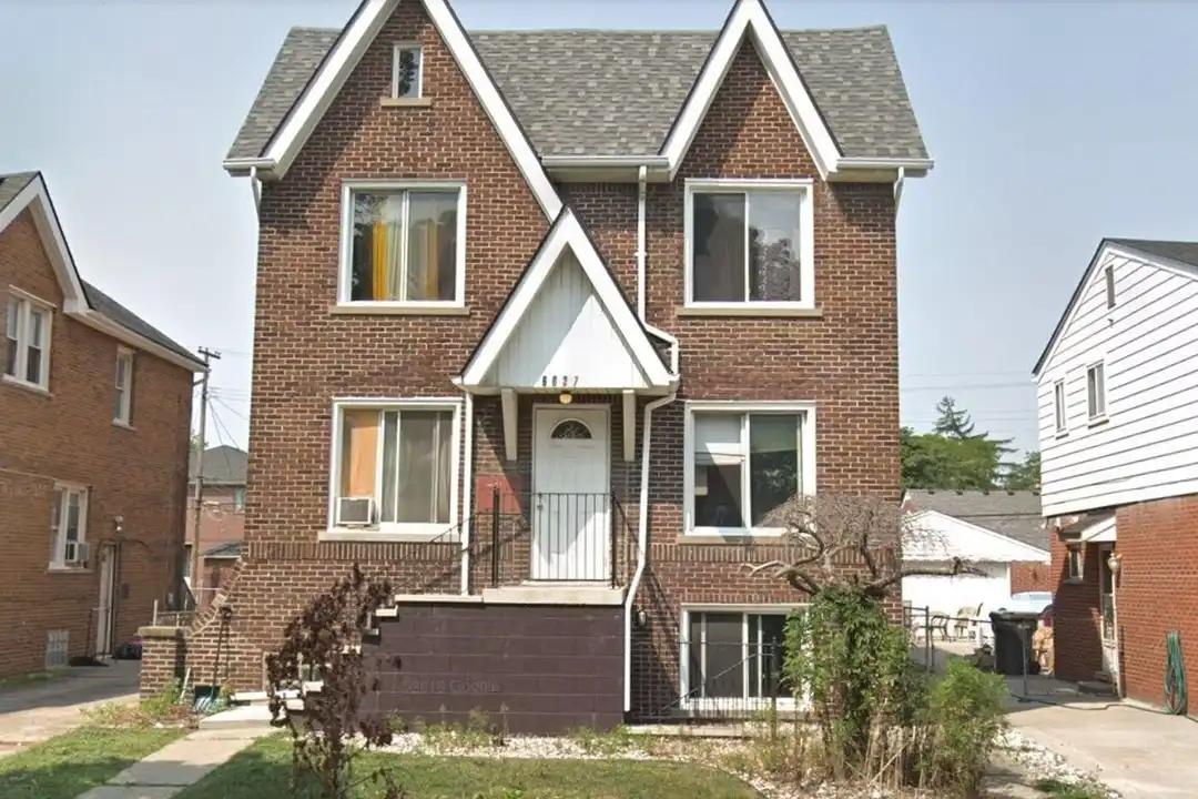 6037 Appoline St #4 – photo 1 of 8