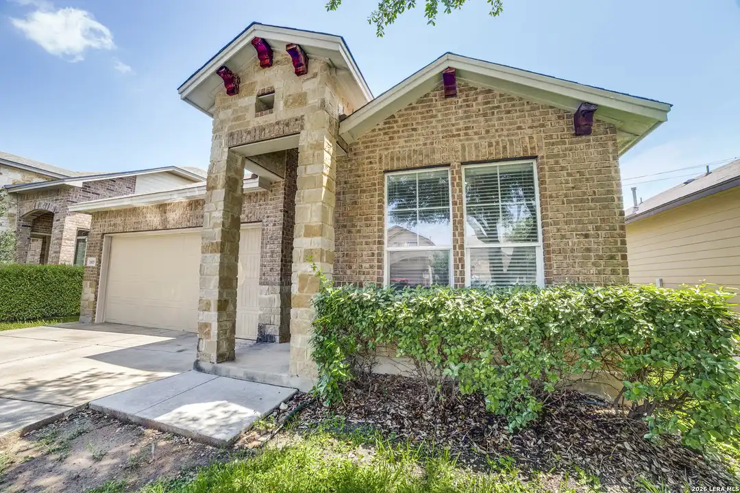 House in San Antonio, Bexar - View 2