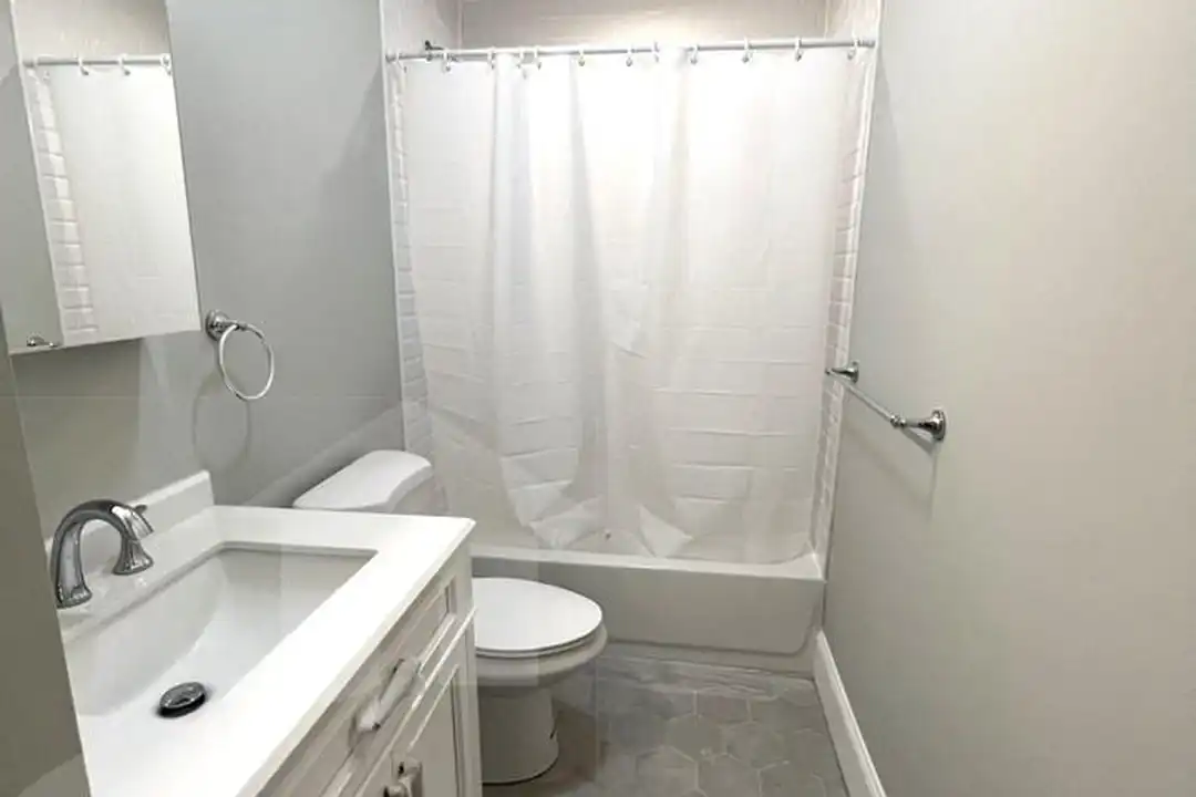 73 Pearl St unit 2 - View 6
