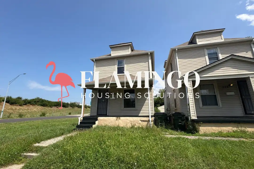 527 Smith St – photo 1