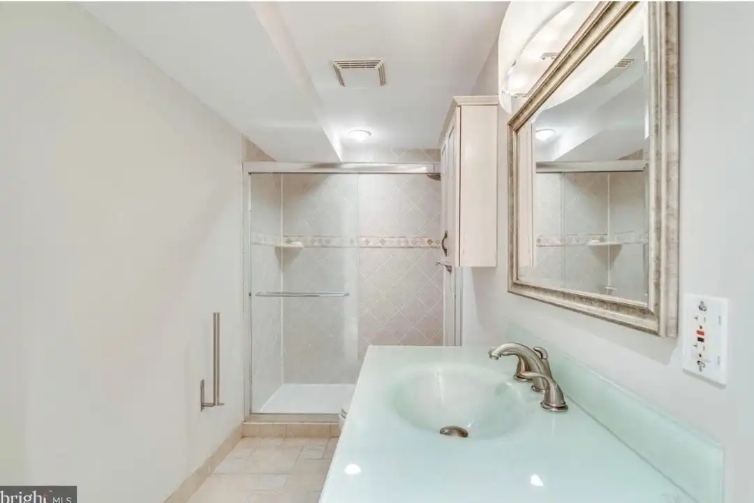 6430 Gildar St – photo 1