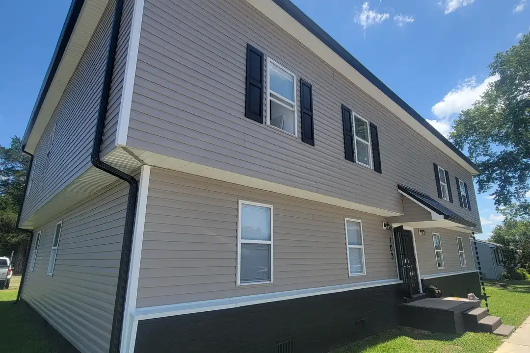 103 White St unit 4 – photo 1 of 14