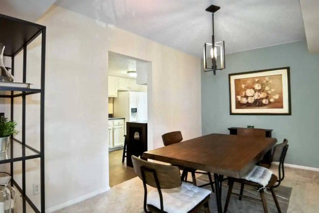 11815 Breton Ct - View 3